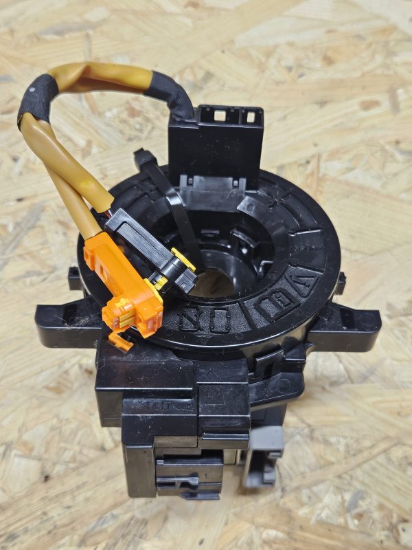 20251117_110821 Lexus roolilint 42030