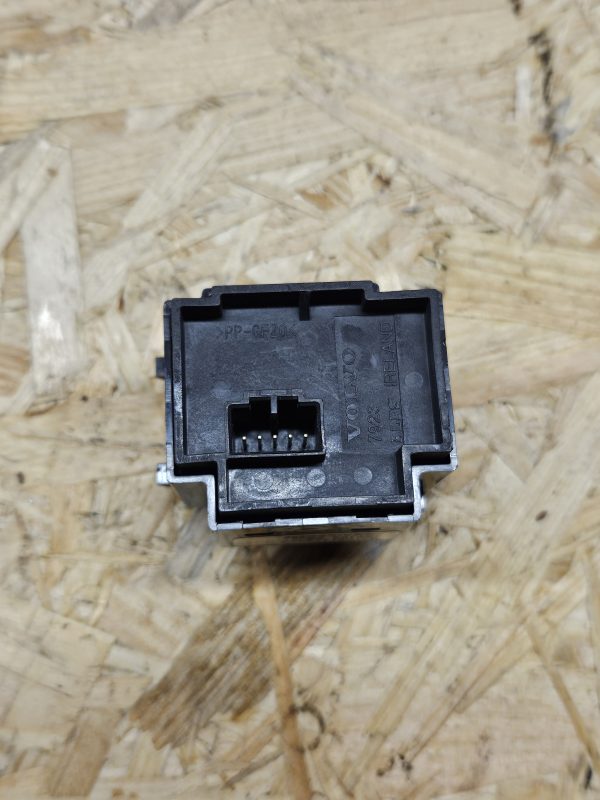 Volvo istmesoenduse lüliti 31288012