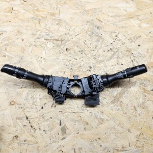 Lexus kojamehe suunatule kangid 42110