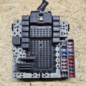 Volvo kaitsmekarp 8645410