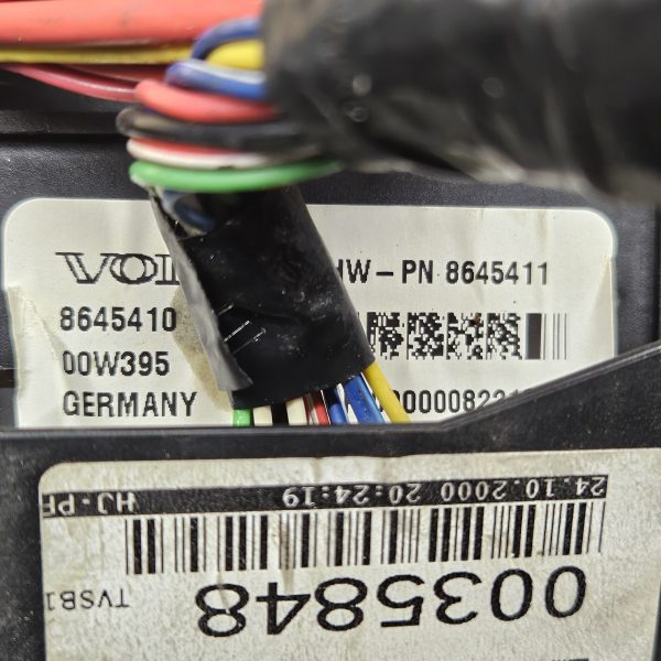 Volvo kaitsmekarp 8645410