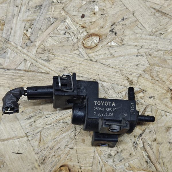Toyota turbo solenoid 25860-0R010