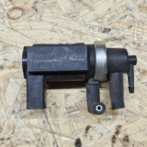 Audi turbo solenoid 059906627B