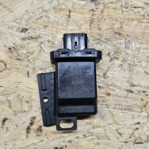 Lexus keskluku relee 89991-30050