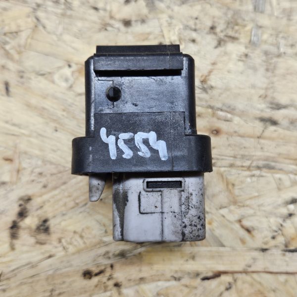 Toyota eelsüüteküünalde relee 28610-67010