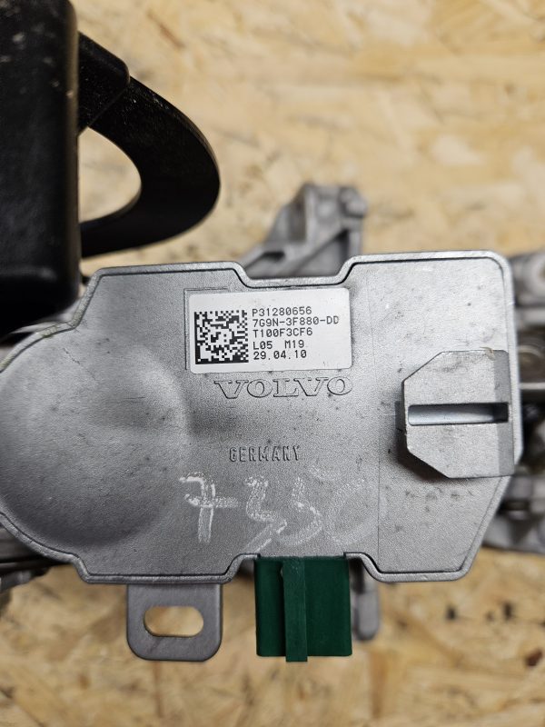 Volvo XC60 roolisammas P31329257