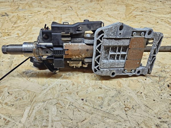 Audi roolisammas 4B0419502E