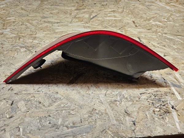 20251202_084406 Mercedes-Benz CLS tagatuli vasak A2198200164