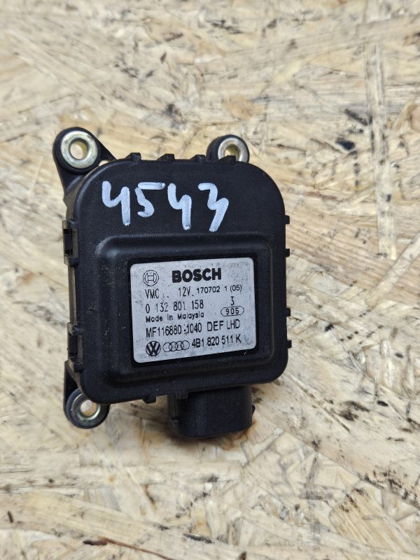 Audi ventilatsiooni mootor 4B1820511K