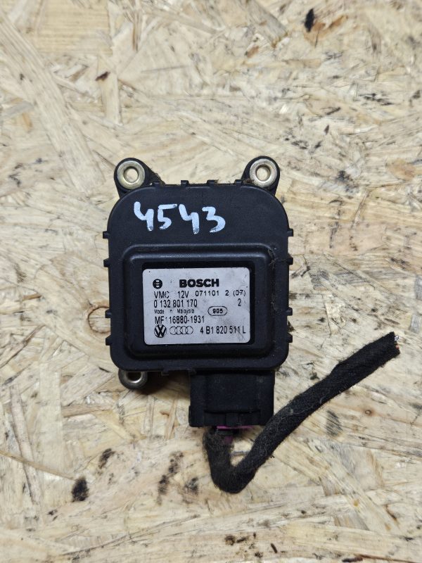 Audi ventilatsiooni mootor 4B1820511L