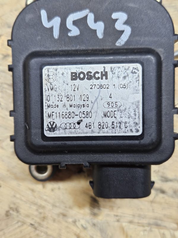Audi ventilatsiooni mootor 4B1820511C
