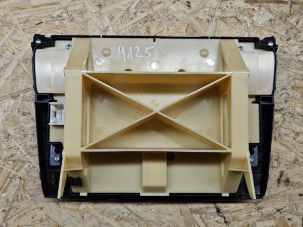 Lexus kliimasüsteemi juhtpaneel 758950