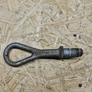 Audi puksiirkonks 4B0805616A