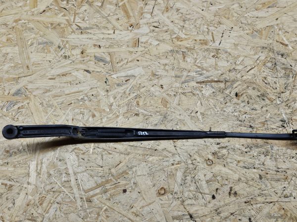 Audi kojamehe vars 4B1955408A