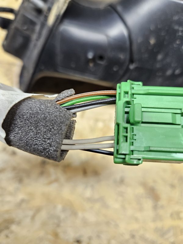 Volvo S60 küljepeegel 9203003