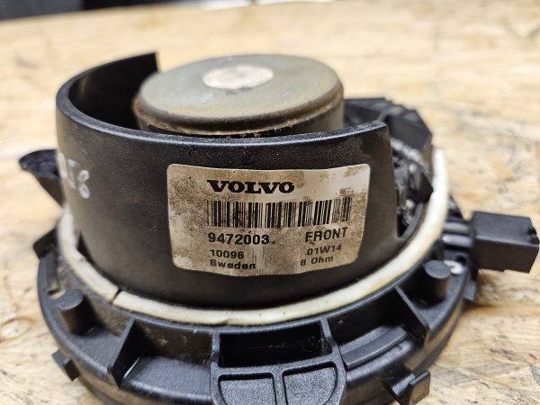 Volvo kõlar 9472003