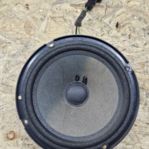 20251202_131022 Audi kõlar 800164B00102