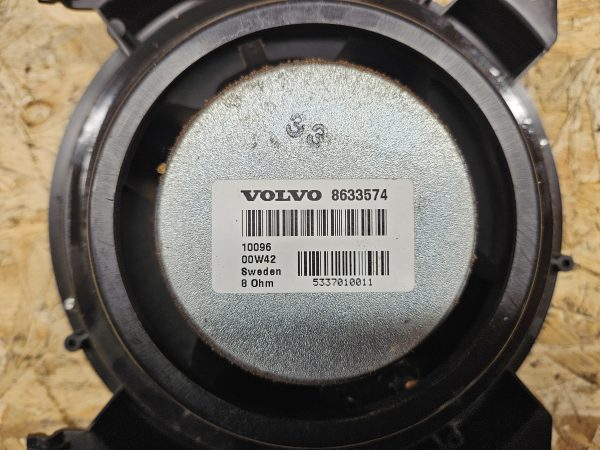 20251202_132205 Volvo kõlar 8633574
