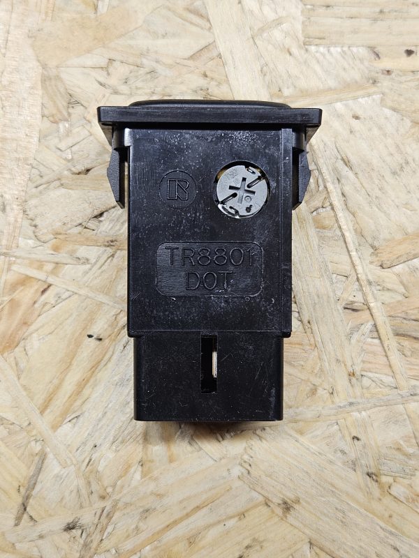 20251202_134213 Toyota lüliti TR8801