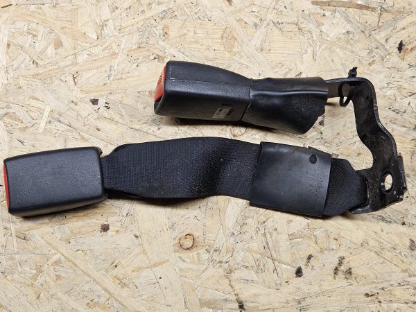 20251202_134233 Toyota turvavöö vastused