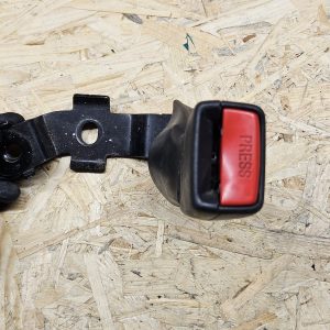 20251202_134659 Toyota turvavöö vastus AB2