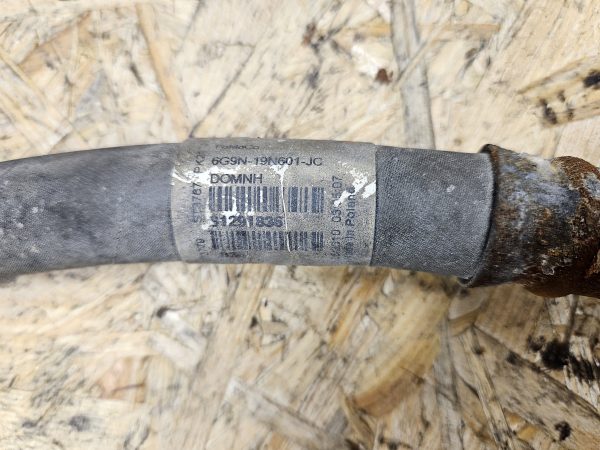 20251202_142011 Volvo konditsioneeri toru 31291836