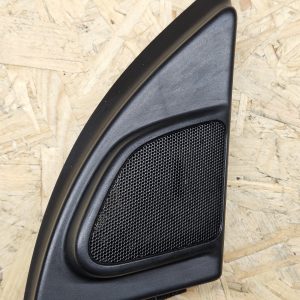 20251202_142451 Volvo XC60 kõlar 30781068 parem