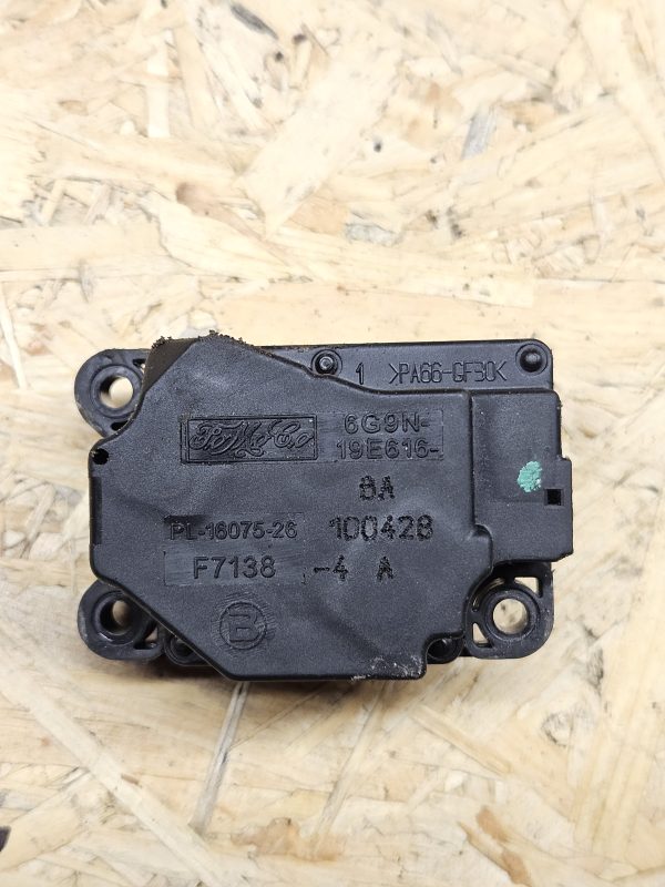 Volvo ventilatsiooni laba mootor 6G9N-19E616