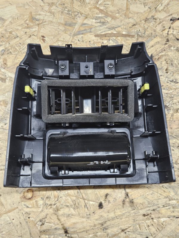 20251215_090012 Lexus IS ventilatsiooni kate 58860-53010