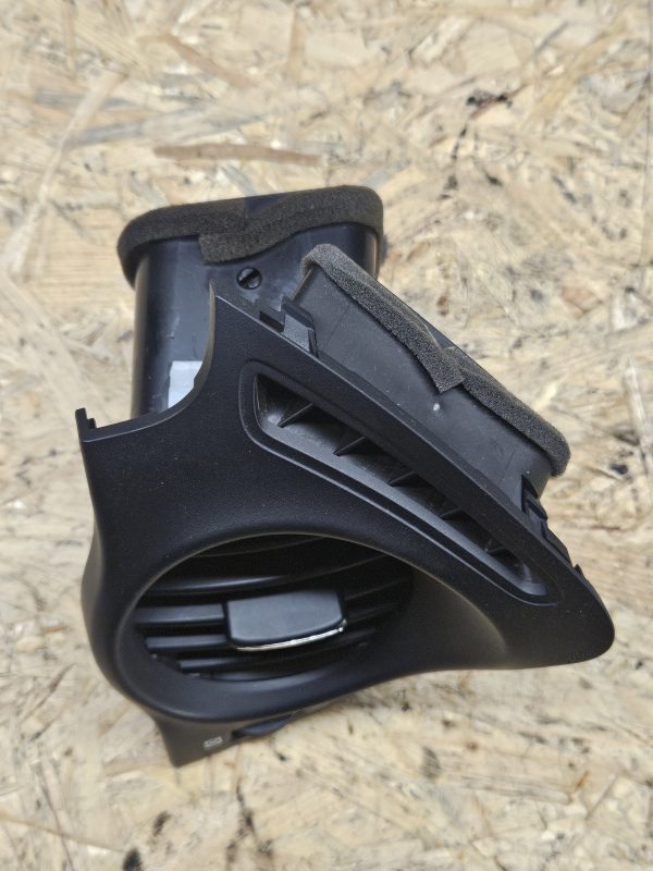 20251215_090203 Lexus ventilatsiooni rest 55650-53040