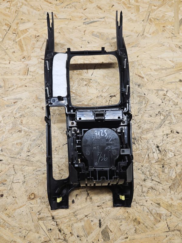 Lexus IS topsihoidja 55620-53030