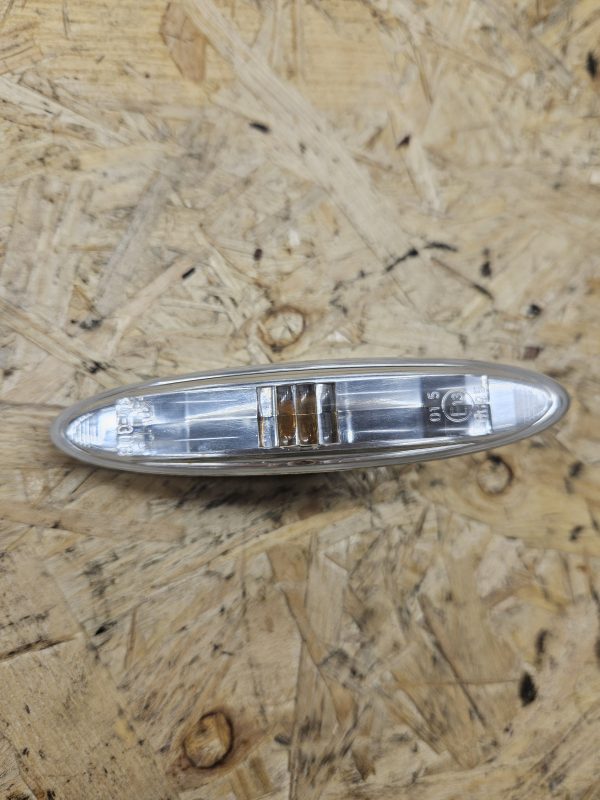 20251215_090605 Lexus IS suunatuli