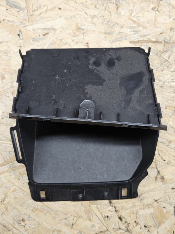 20251215_094258 Citroen Berlingo sahtel 9817066477