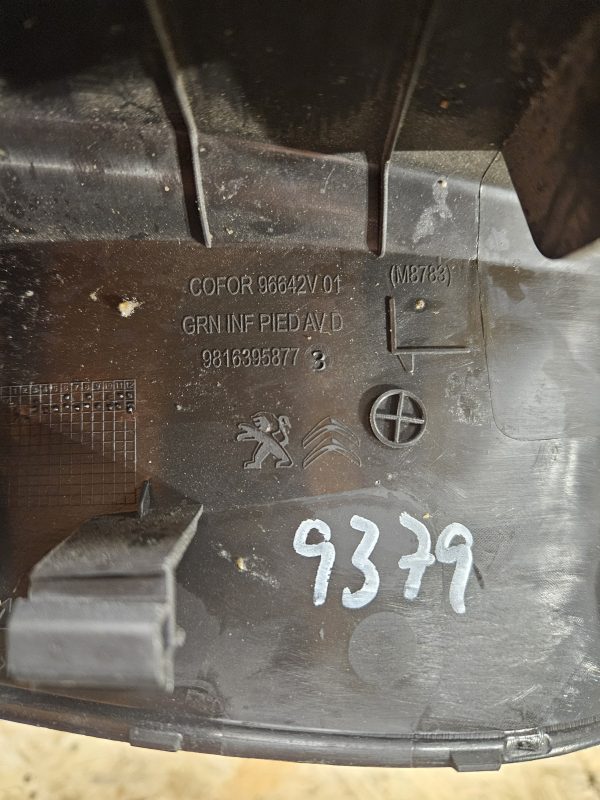 20251215_095001 Citroen Berlingo liist 9816395877