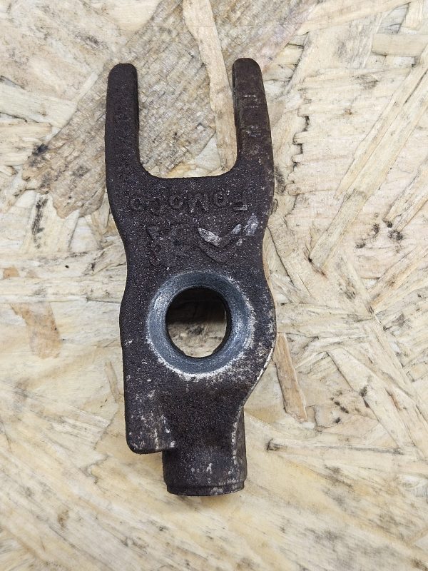 Citroen pihusti kinnitusklamber 9811760780