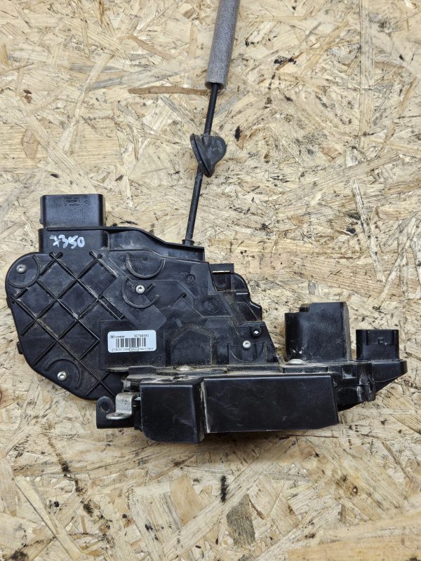 Volvo XC60 ukselukk taga, vasak 30799330