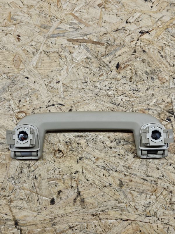 20251215_152858 Volvo käepide 135506