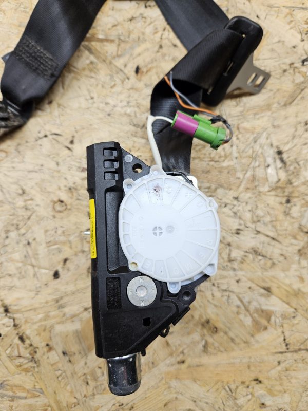 Volvo XC60 turvavöö 34024990C