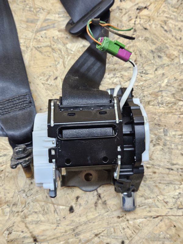 Volvo XC60 turvavöö 34024991C