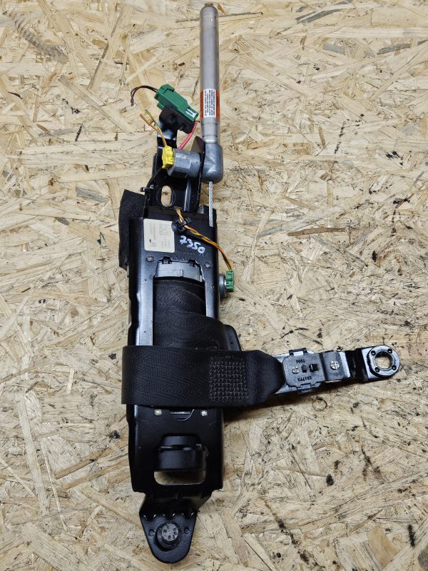 Volvo XC60 turvavöö parem P39803977