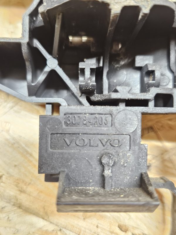 Volvo XC60 ukselingi põhi 30784204