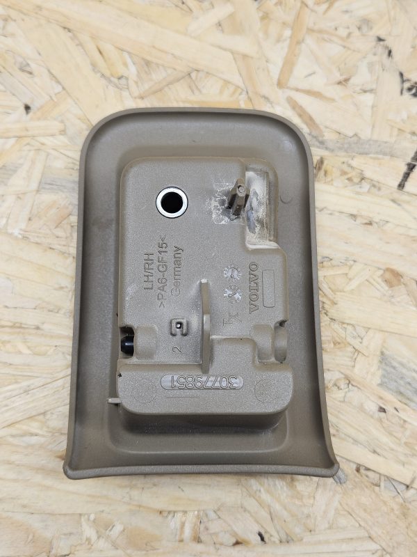 Volvo kapoti avamise hoob 30779851
