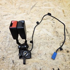 20251216_151910 Citroen tagumine turvavöö vastus 98219819XX