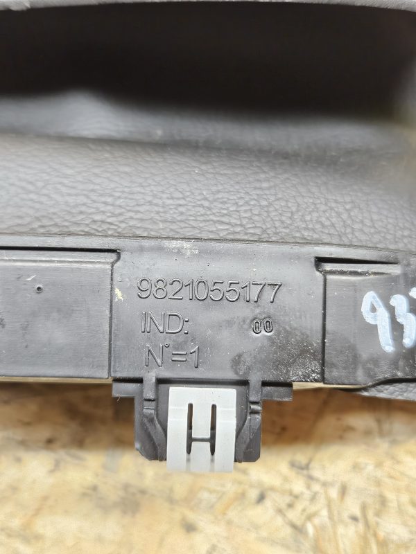 20251216_152825 Citroen Berlingo rooli kate 9821055177