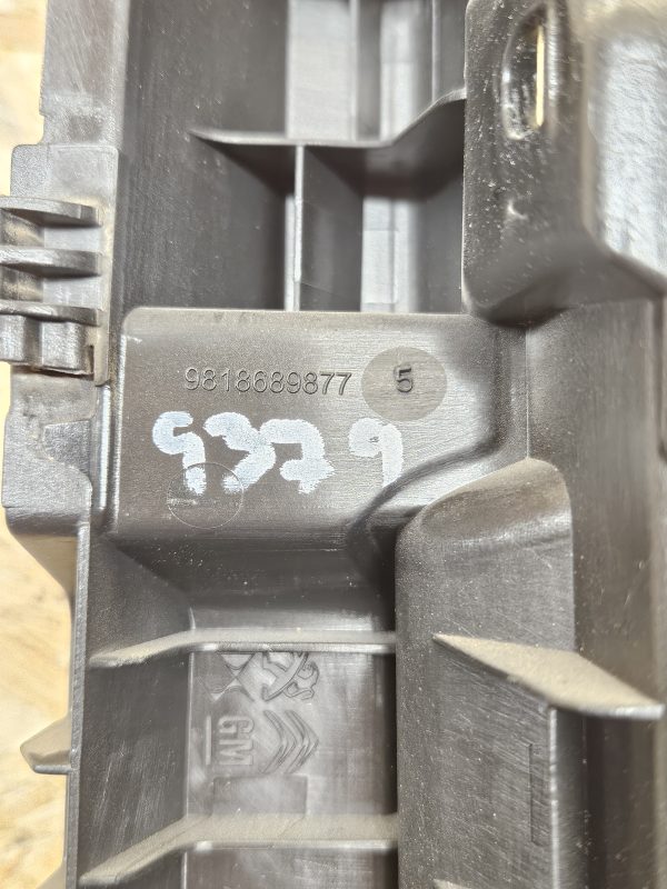 Citroen Berlingo lükandukse käepide 9818689877