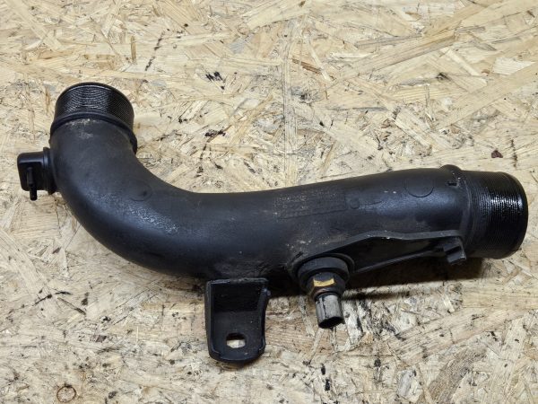 20251217_083328 Toyota intercooleri toru 17362-0R011