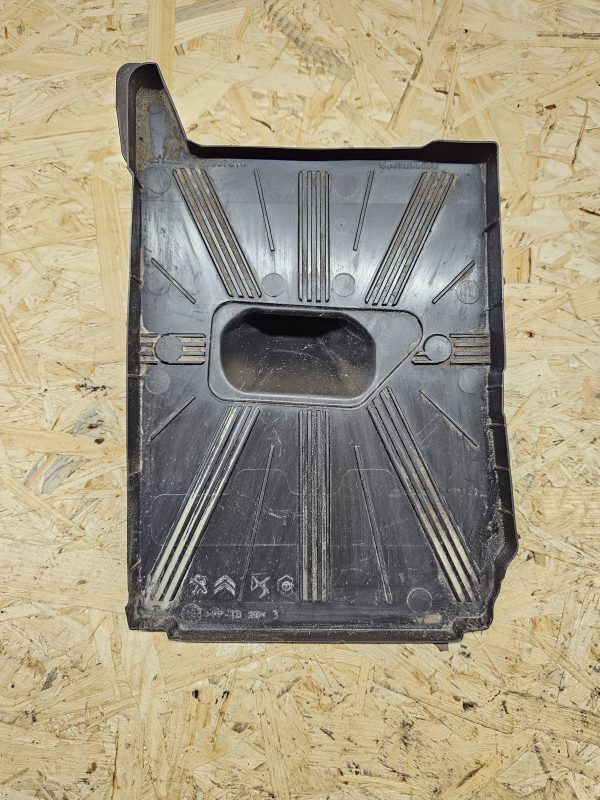 20251217_093226 Citroen aku alus 9817230580