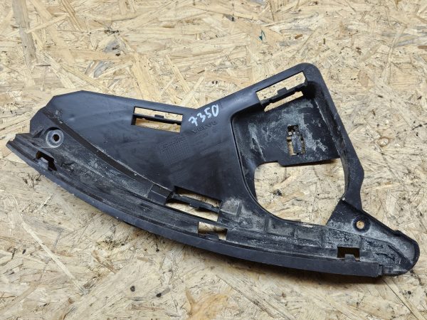 Volvo XC60 esitule kinnitusraam parem 30763434