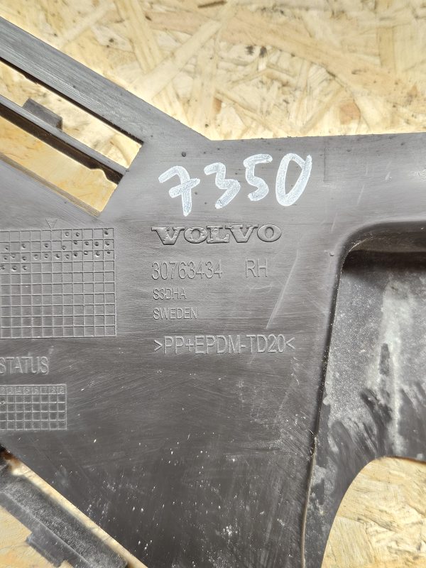 Volvo XC60 esitule kinnitusraam parem 30763434