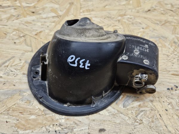 20251217_111835 Volvo kütuseluugi hing 31298740